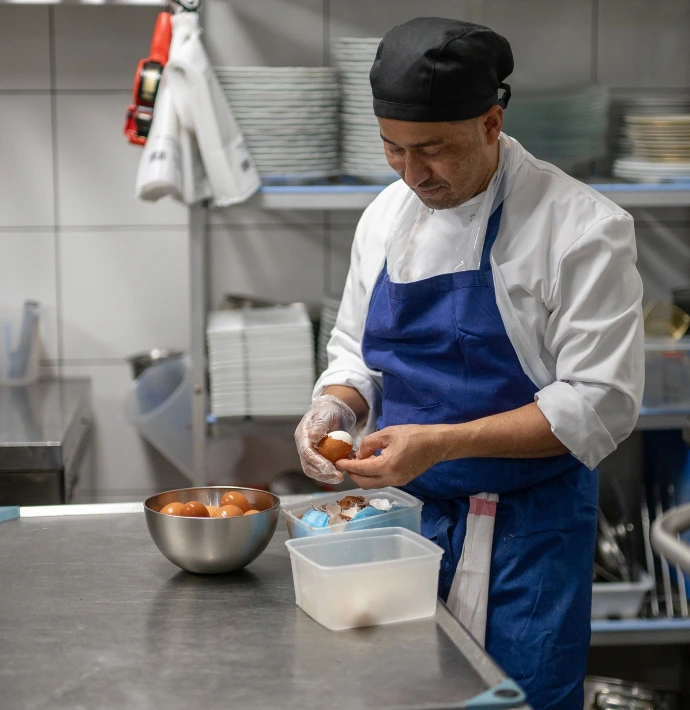 personnel restaurant le loft service client qualité